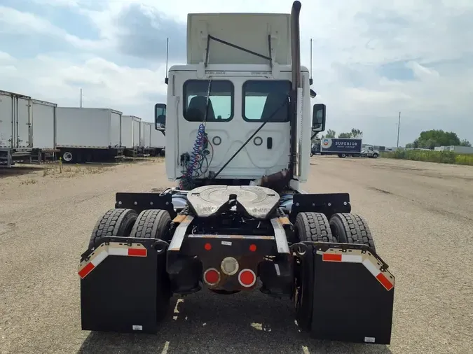 2018 FREIGHTLINER/MERCEDES CASCADIA 125