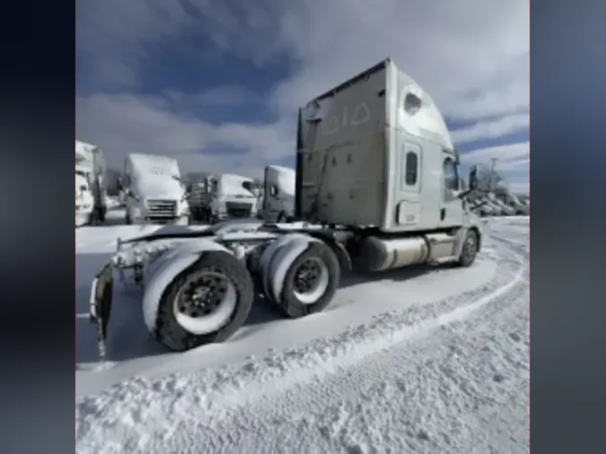 2020 FREIGHTLINER/MERCEDES NEW CASCADIA PX12664