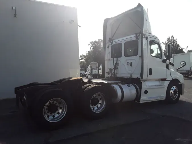 2019 FREIGHTLINER/MERCEDES NEW CASCADIA PX12664