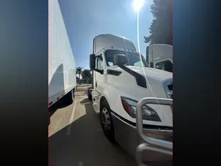 2019 FREIGHTLINER/MERCEDES NEW CASCADIA 116