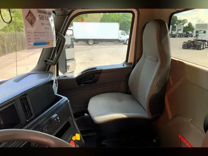 2019 INT LT625 6x4