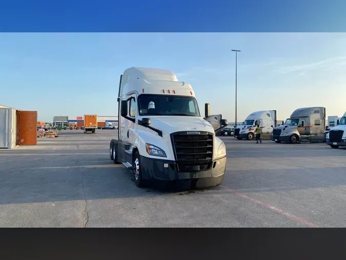 2020 Freightliner Cascadia 126e0c44b464f927b5f1843df9eb0e515f7