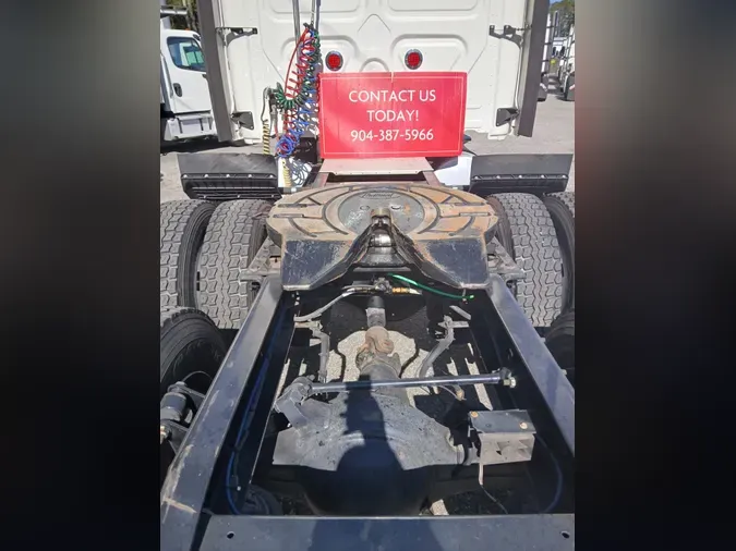 2020 FREIGHTLINER/MERCEDES CASCADIA 125e0cb8b918aae65980a56625dee585677