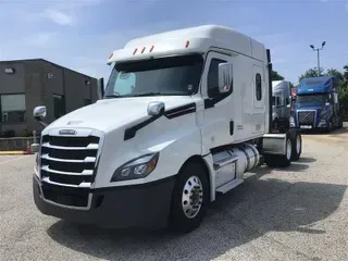 2019 FREIGHTLINER CA126