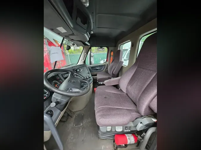 2019 FREIGHTLINER/MERCEDES CASCADIA 125