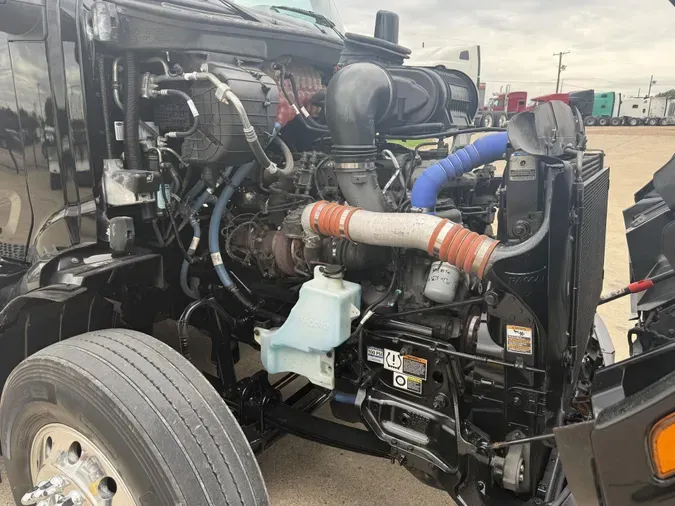 2022 Peterbilt 579