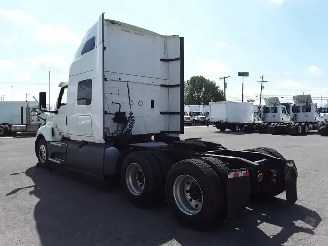 2020 NAVISTAR INTERNATIONAL LT625 SLPR CAB