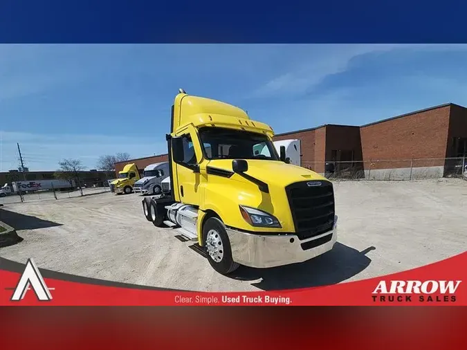 2021 FREIGHTLINER CA126