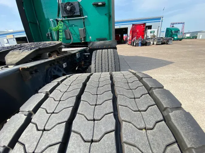 2020 Kenworth T680