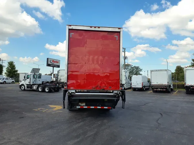 2017 FREIGHTLINER/MERCEDES M2 106