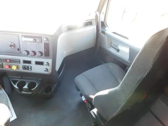 2020 Freightliner New Cascadia 126