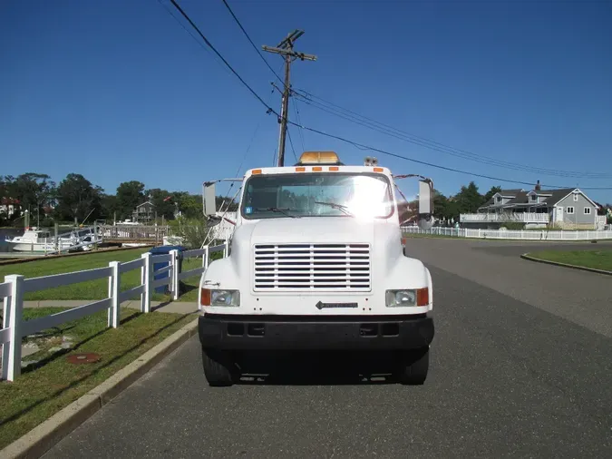 1995 INTERNATIONAL 4900