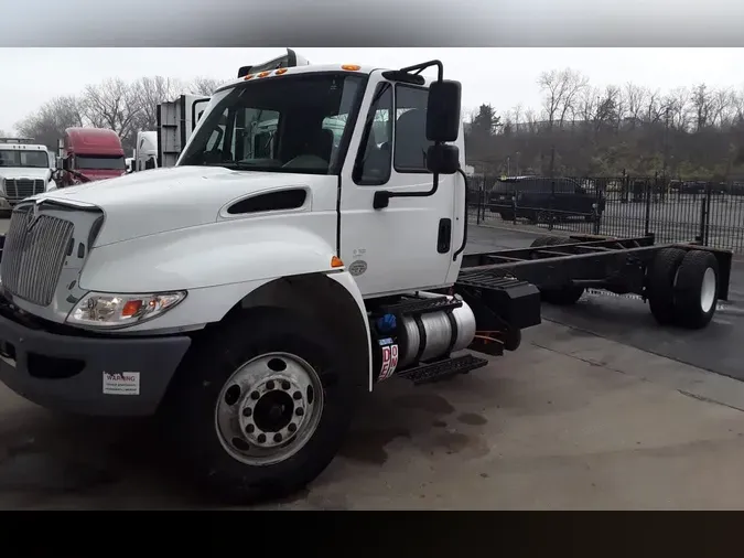 2019 NAVISTAR INTERNATIONAL 4300e0e453bafd96bc635195e40e7f664ff1