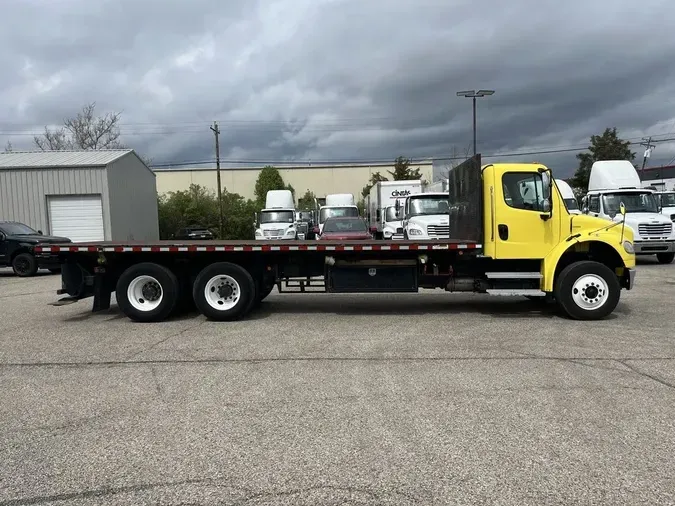 2018 Freightliner M2 112