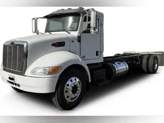 2019 Peterbilt 337