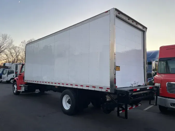 2018 FREIGHTLINER/MERCEDES M2 106