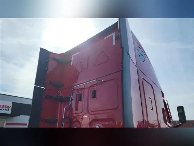 2023 FREIGHTLINER CA126