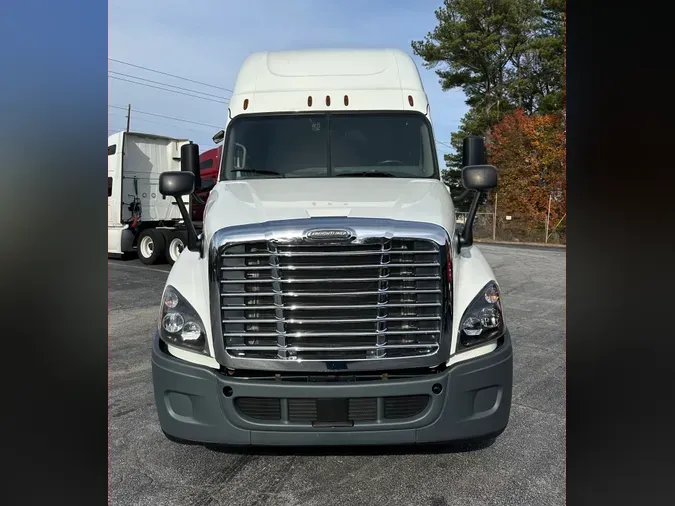 2020 FREIGHTLINER CASCADIA