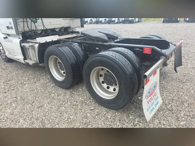 2020 Volvo VNL300e0f73896c540cd6e9e2371eb6569e335