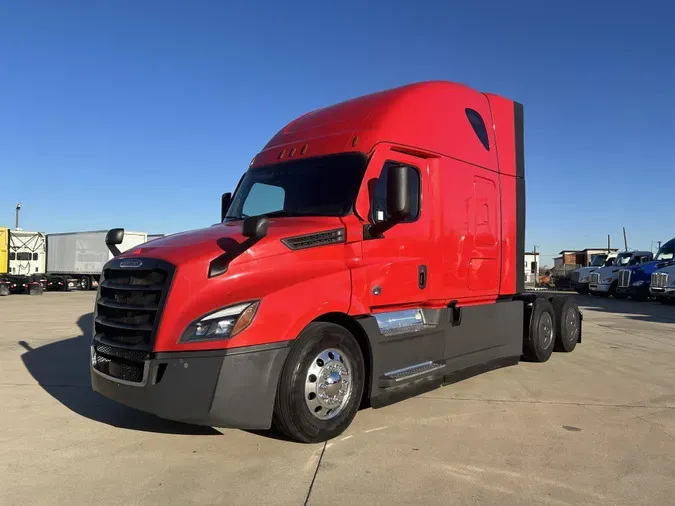 2021 Freightliner Cascadia