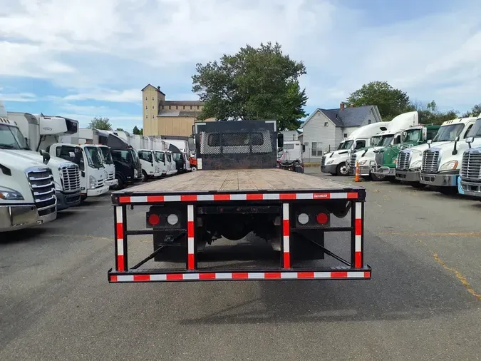 2020 FREIGHTLINER M2 106