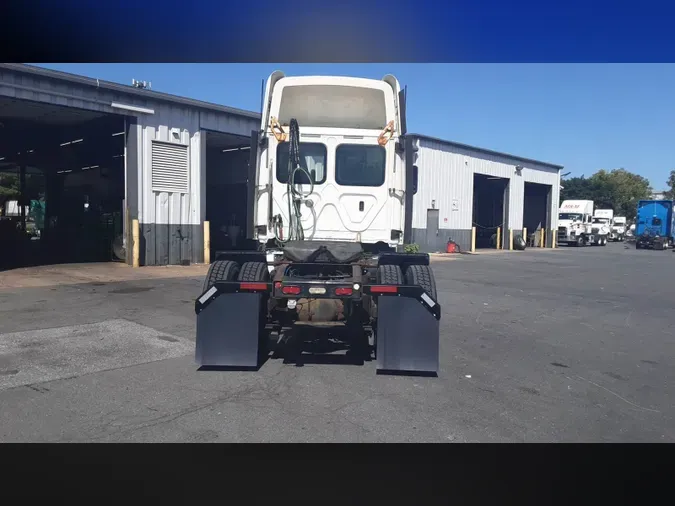 2019 Freightliner Cascadia 126e1065c8db82bd4a76801e94e504fad1a