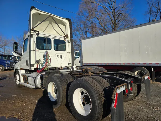 2020 FREIGHTLINER/MERCEDES NEW CASCADIA PX12664