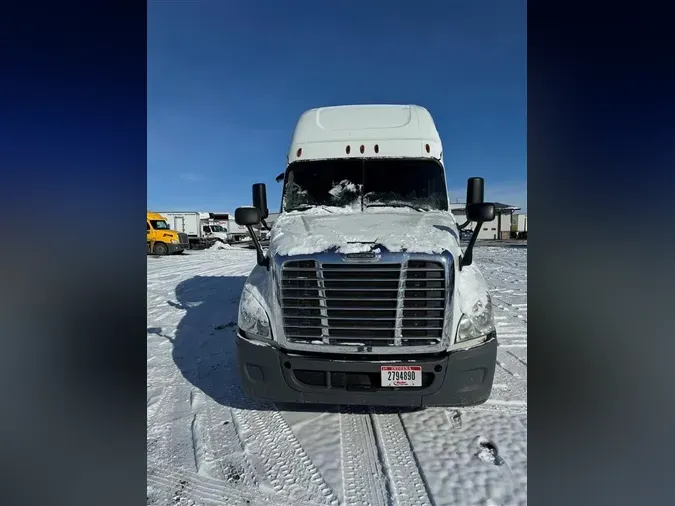 2019 FREIGHTLINER/MERCEDES CASCADIA 125