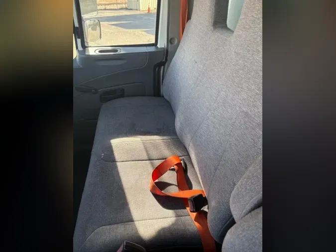 2019 NAVISTAR INTERNATIONAL 4300