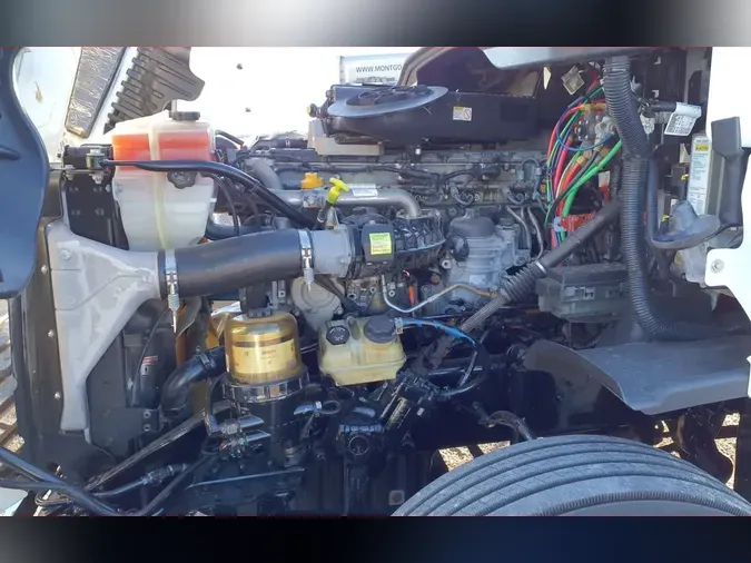 2019 FREIGHTLINER/MERCEDES CASCADIA 125e1137eecd3081056016ba9a420cfec24