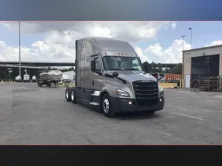 2022 Freightliner Cascadia 126
