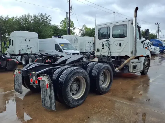 2021 FREIGHTLINER/MERCEDES NEW CASCADIA PX12664