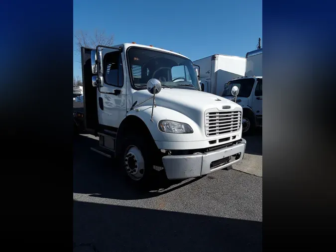 2017 FREIGHTLINER/MERCEDES M2 106