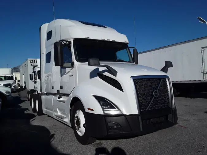 2019 VOLVO VNL64T-760