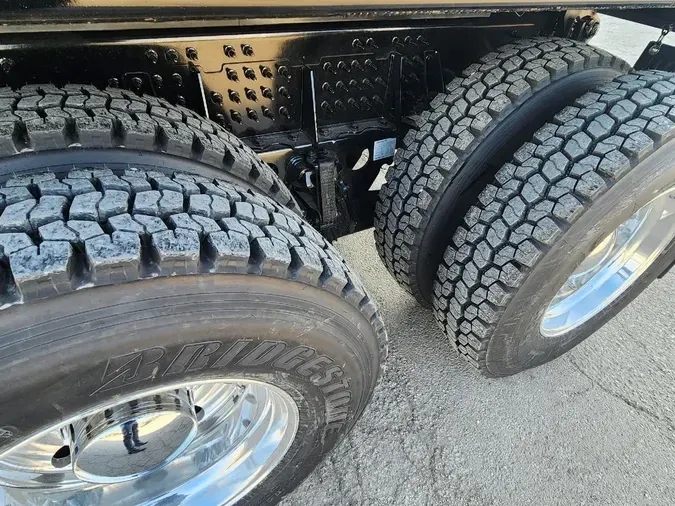 2026 MACK GRANITE 84BR