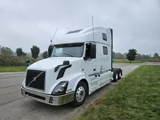 2018 VOLVO VNL64T780