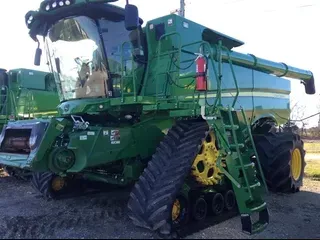 2021 John Deere S790
