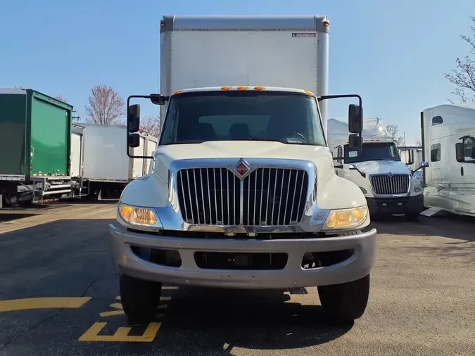 2019 NAVISTAR INTERNATIONAL 4300