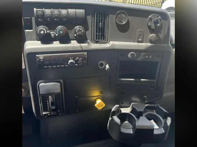2020 International MV607