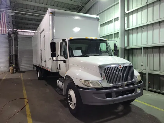 2018 NAVISTAR INTERNATIONAL 4300