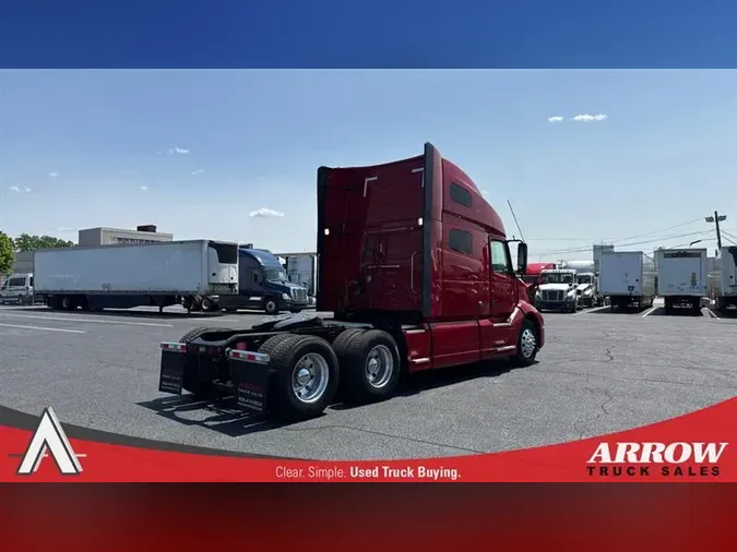 2021 VOLVO VNL760