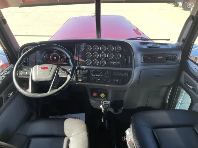2024 Peterbilt 389