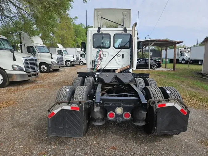 2019 FREIGHTLINER/MERCEDES CASCADIA 125