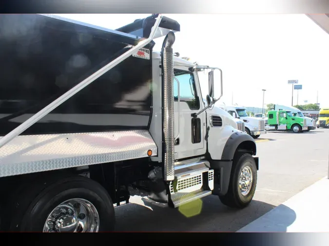 2025 Mack Granite 64FT