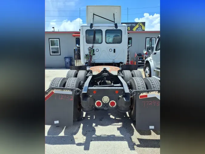 2018 FREIGHTLINER/MERCEDES CASCADIA 125