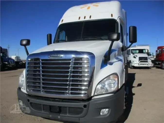 2018 FREIGHTLINER CASCADIA 125e13a8dce2894af48b4f6744ba9f42987