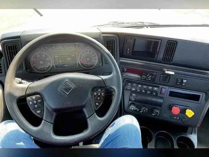 2019 INT LT625 6x4