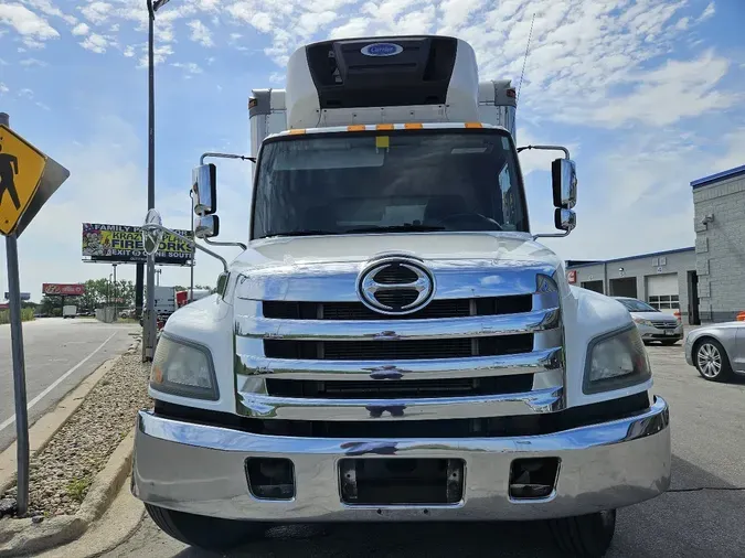 2016 HINO 338 Reefer