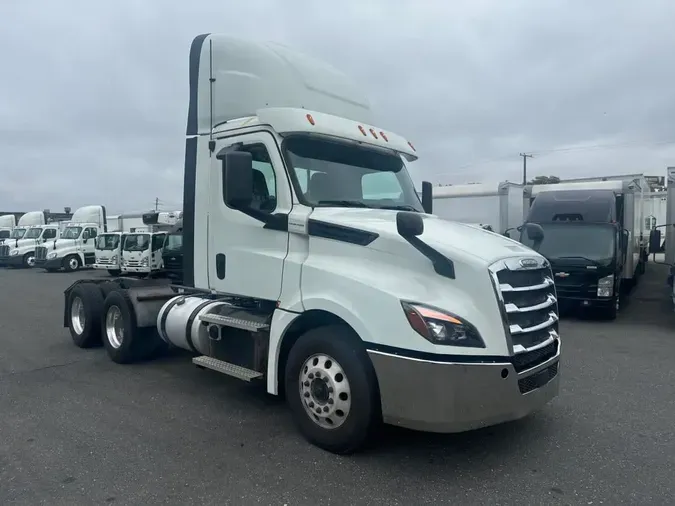 2019 FREIGHTLINER/MERCEDES NEW CASCADIA PX12664