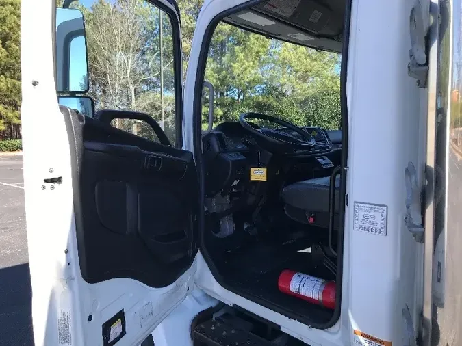 2018 Hino Truck 268